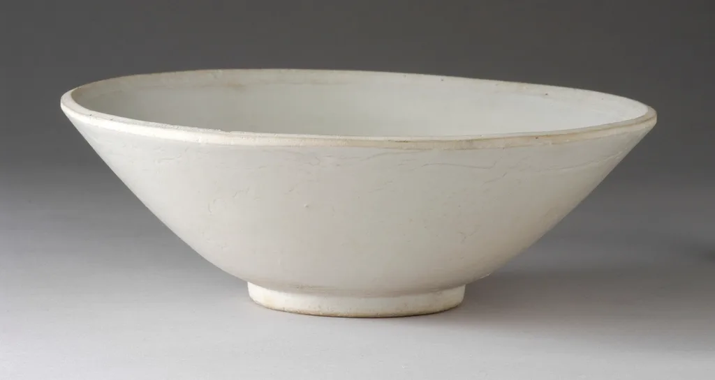 Ash-glaze serving bowl